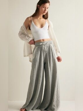 NWT FREE PEOPLE INTIMATELY WAIT A MINUTE WIDE LEG LOUNGE PANTS HEATHER GREY
